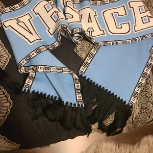 VERSACE SCARF